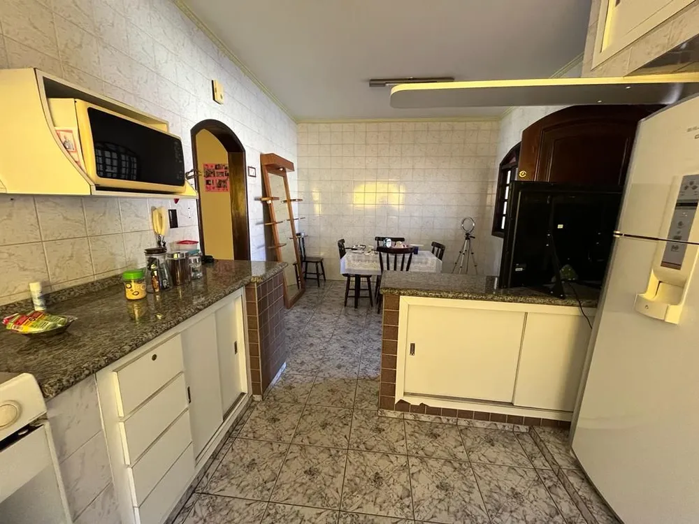 Sobrado, 3 quartos, 299 m² - Foto 4