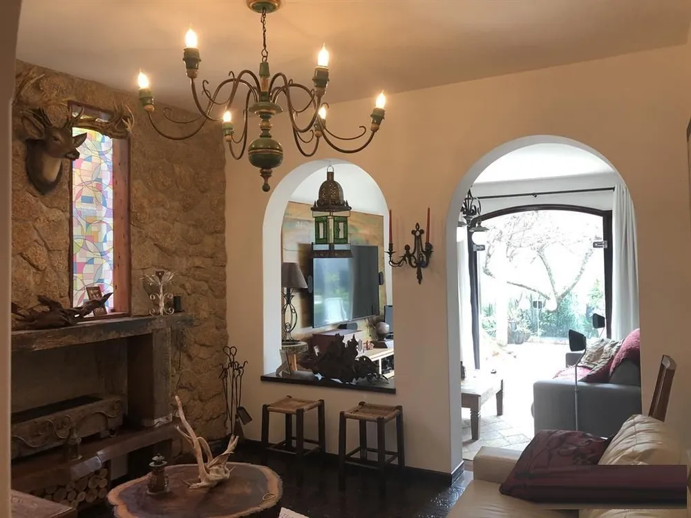 Sobrado, 5 quartos, 260 m² - Foto 1