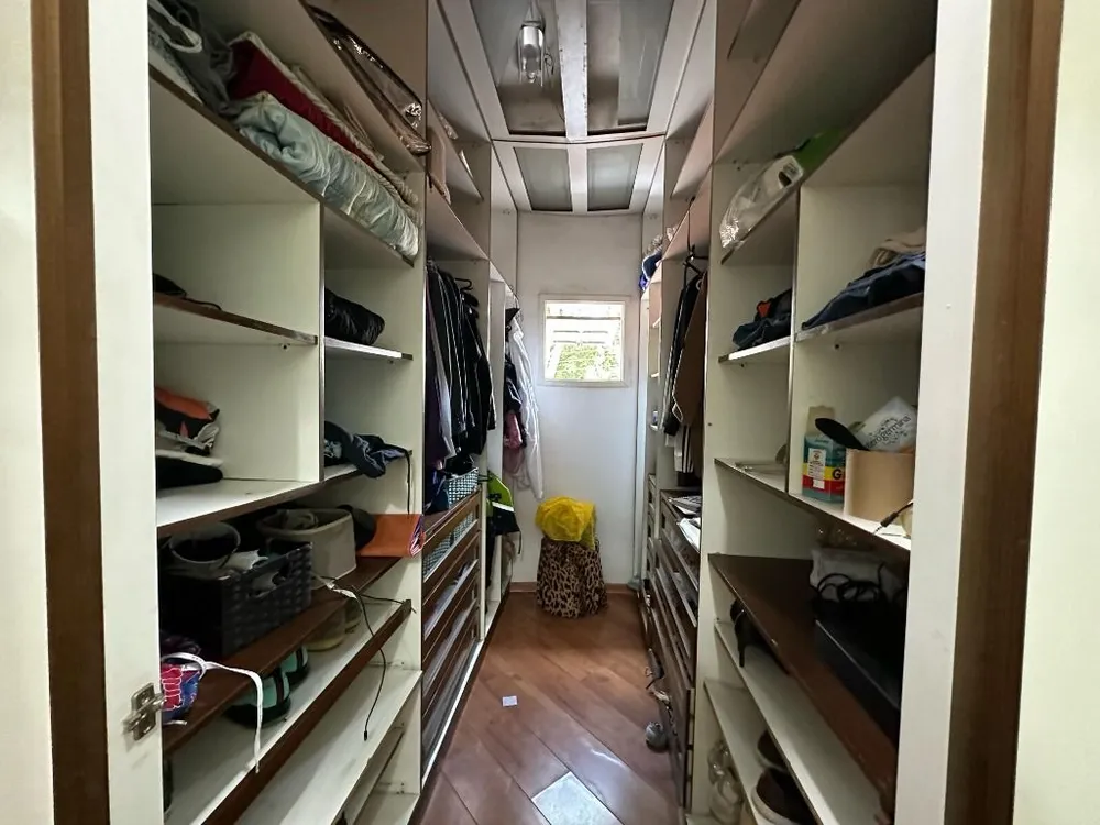 Casa, 3 quartos, 240 m² - Foto 1