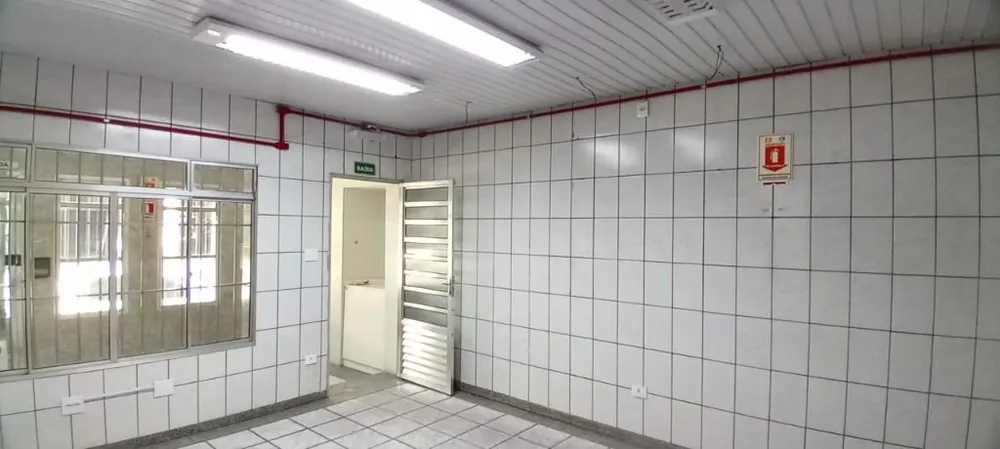 Depósito-Galpão, 677 m² - Foto 1