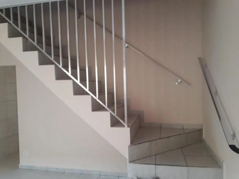Sobrado, 2 quartos, 400 m² - Foto 1