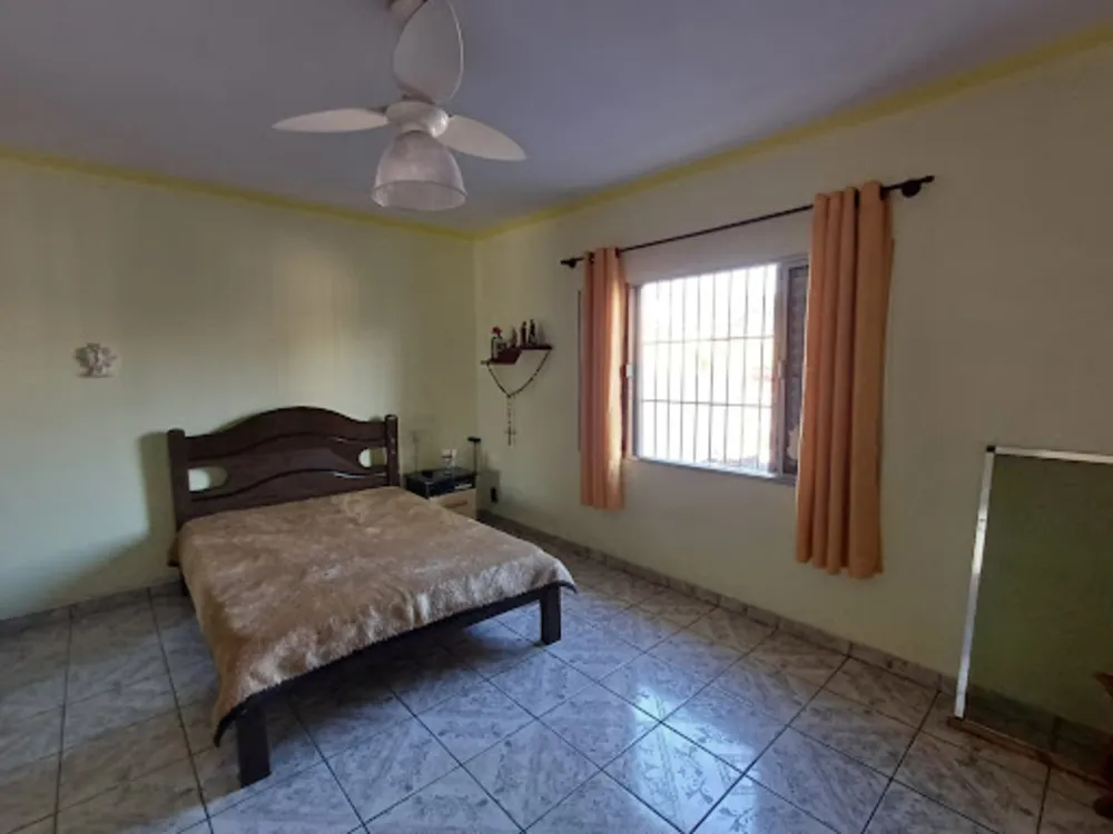 Casa, 3 quartos, 165 m² - Foto 1