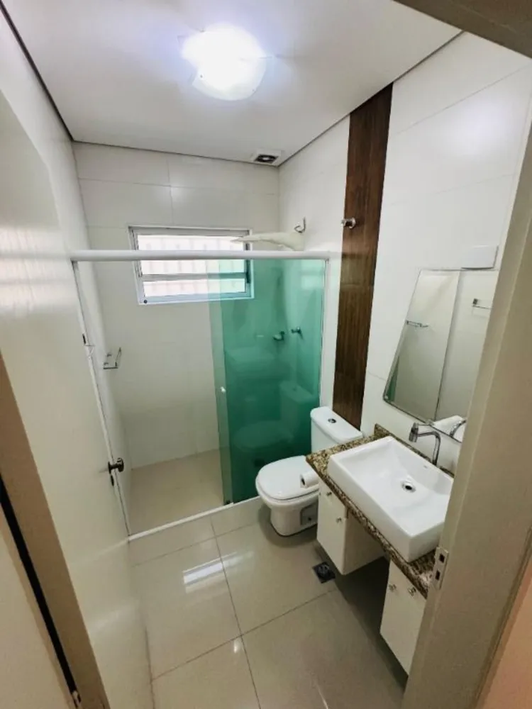 Casa, 3 quartos, 230 m² - Foto 4