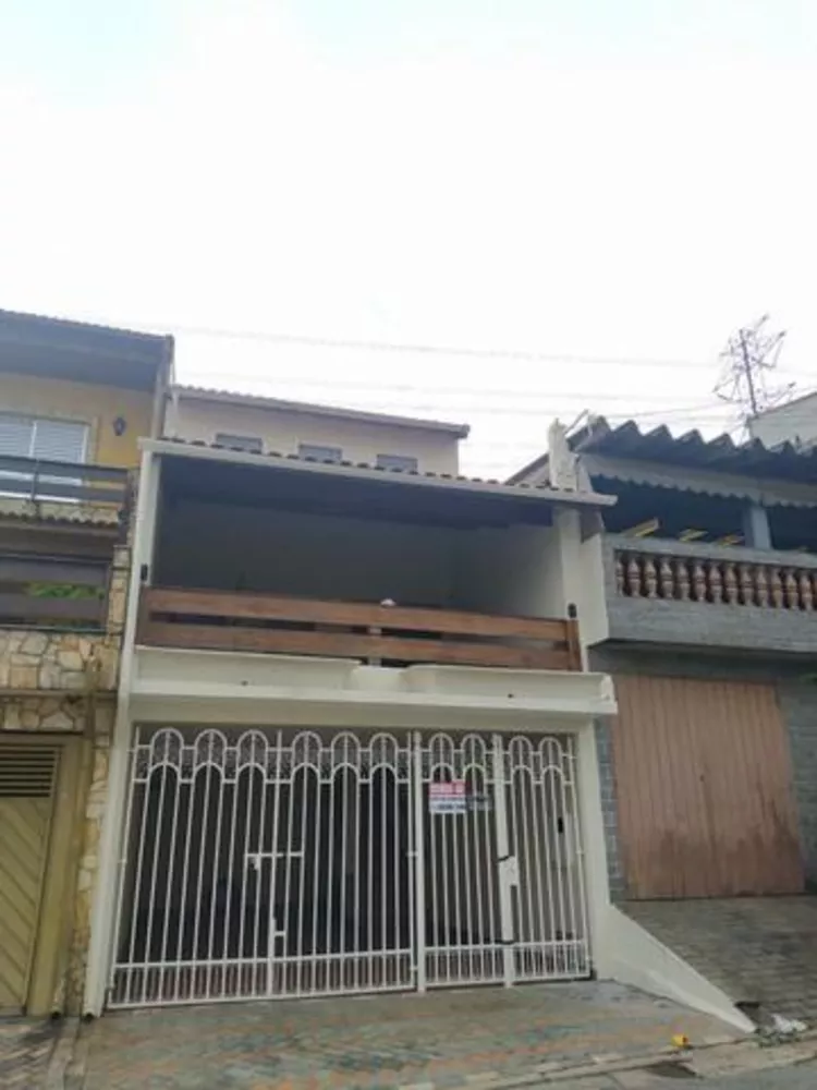 Sobrado à venda com 4 quartos, 180m² - Foto 1