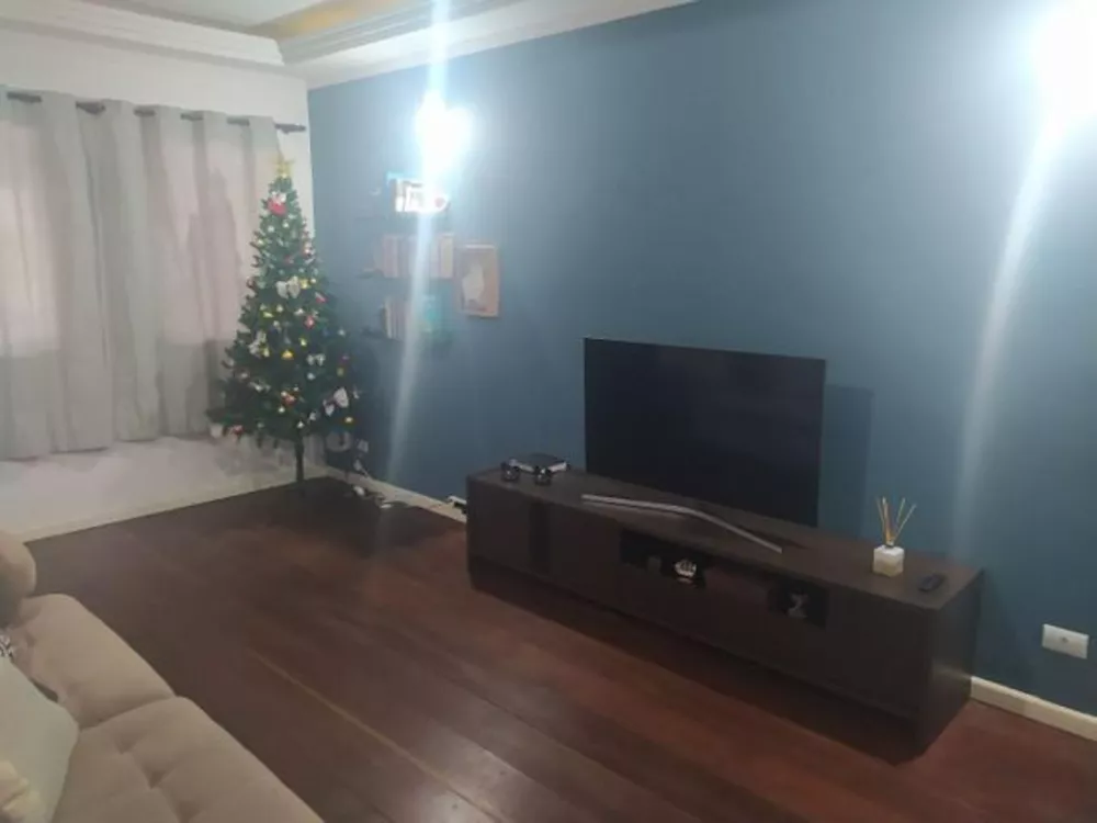 Sobrado à venda com 4 quartos, 180m² - Foto 3