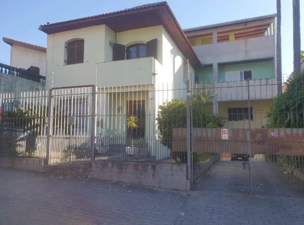 Casa, 4 quartos, 750 m² - Foto 1
