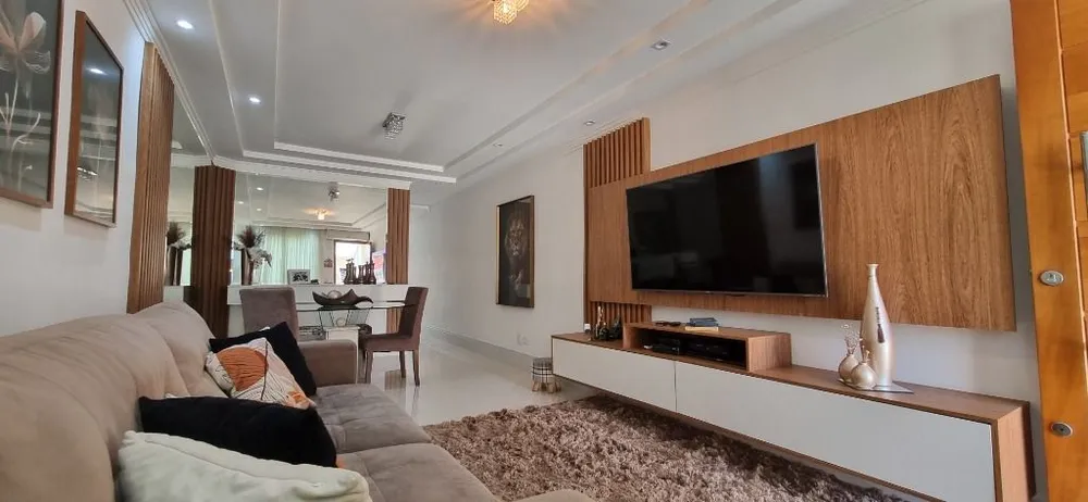 Casa, 3 quartos, 180 m² - Foto 3