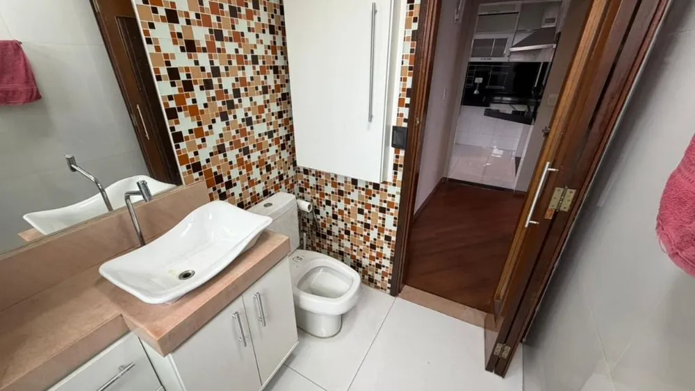 Apartamento, 2 quartos, 70 m² - Foto 2