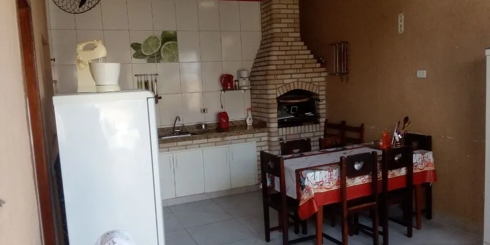 Casa, 3 quartos, 240 m² - Foto 4