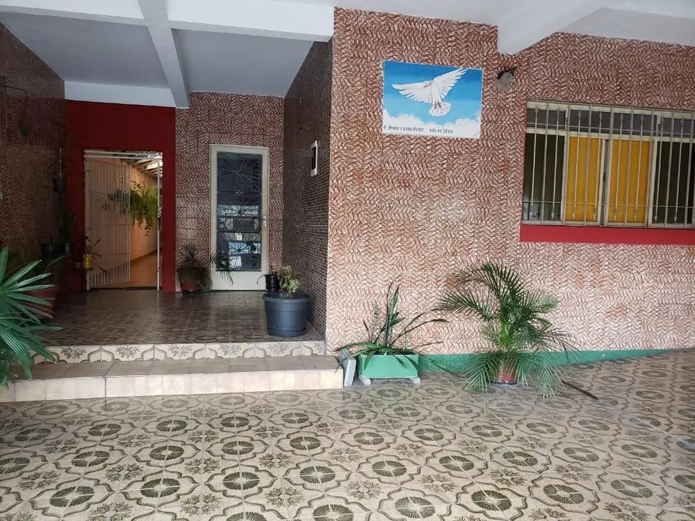 Casa, 3 quartos, 227 m² - Foto 3