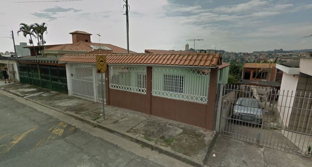 Casa à venda com 2 quartos, 175m² - Foto 1