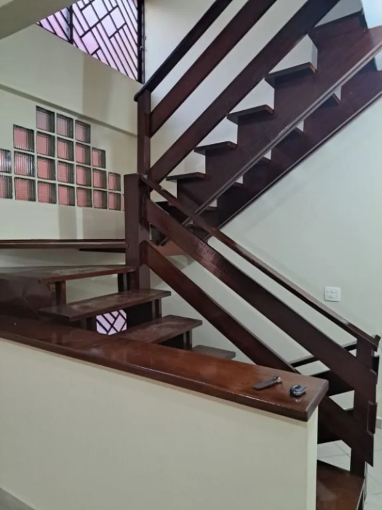 Sobrado, 4 quartos, 260 m² - Foto 2