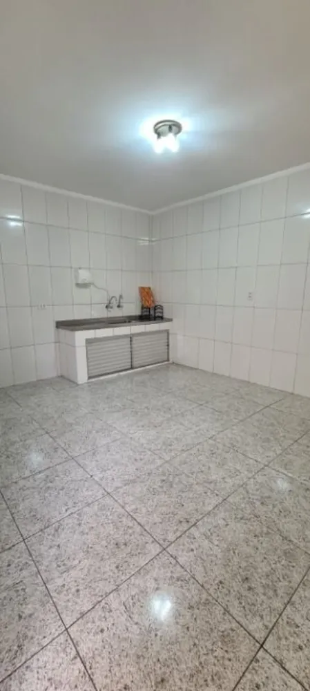 Casa, 2 quartos, 200 m² - Foto 3
