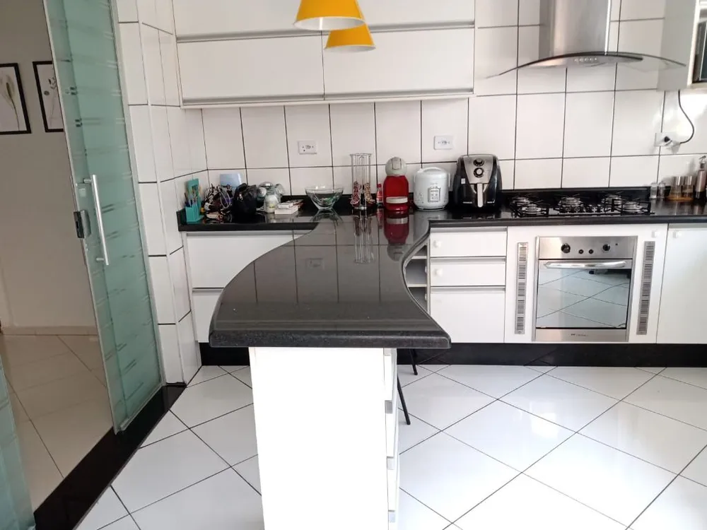 Casa, 2 quartos, 185 m² - Foto 2