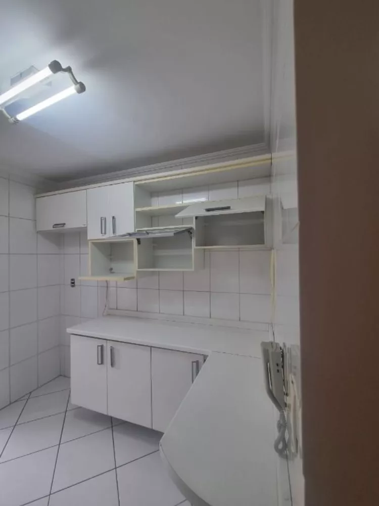 Apartamento à venda com 2 quartos, 54m² - Foto 4