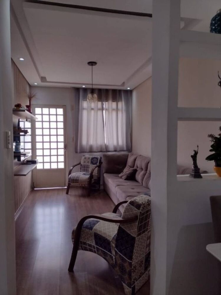 Casa de Condomínio à venda com 2 quartos, 62m² - Foto 2