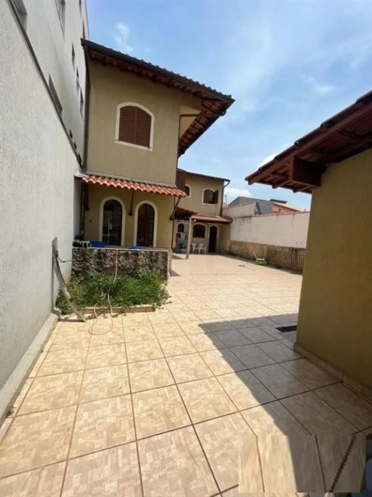 Sobrado, 3 quartos, 200 m² - Foto 8