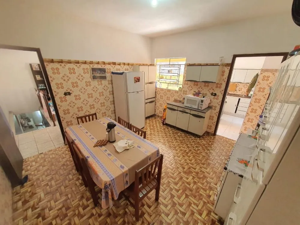 Sobrado, 3 quartos, 200 m² - Foto 2