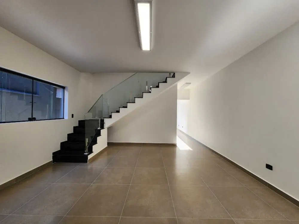Casa, 3 quartos, 252 m² - Foto 4