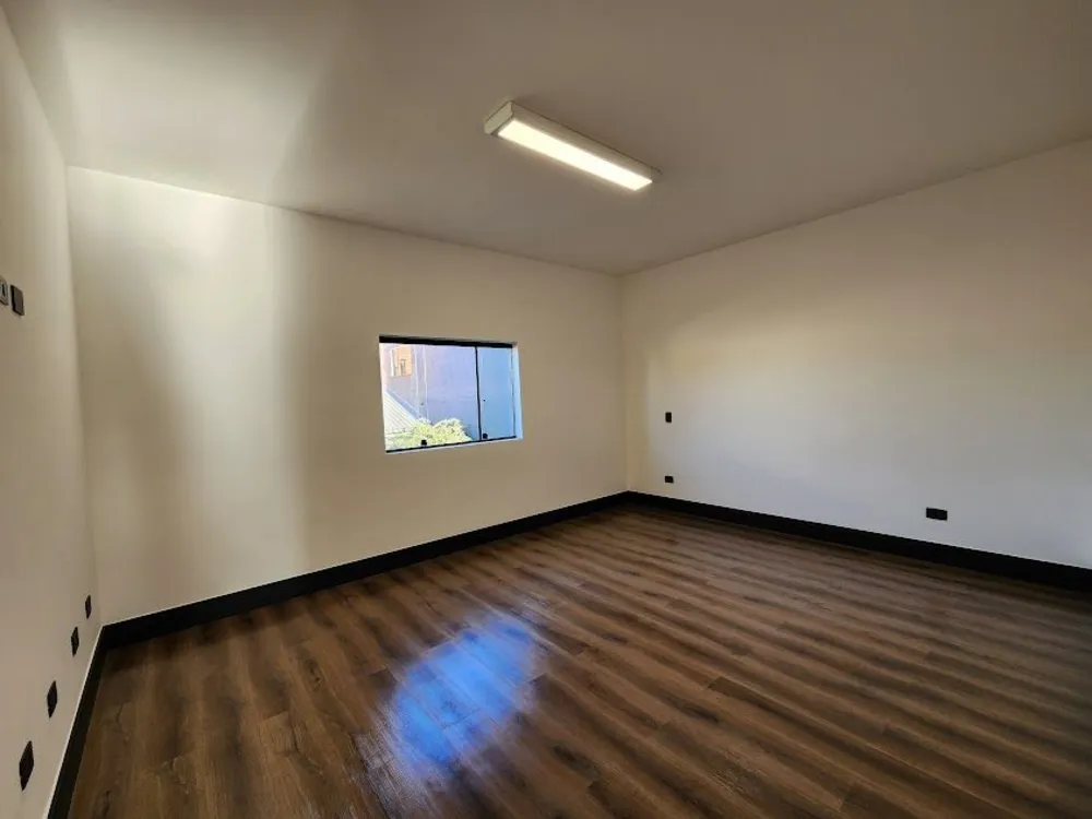 Casa, 3 quartos, 252 m² - Foto 8