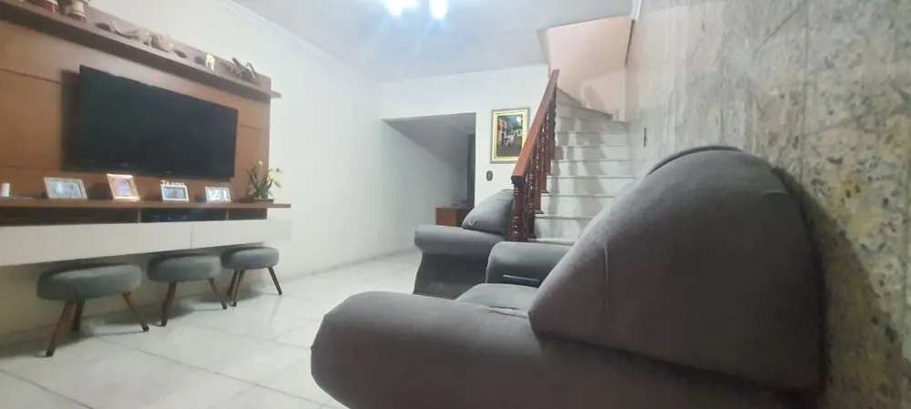 Casa, 4 quartos, 200 m² - Foto 3
