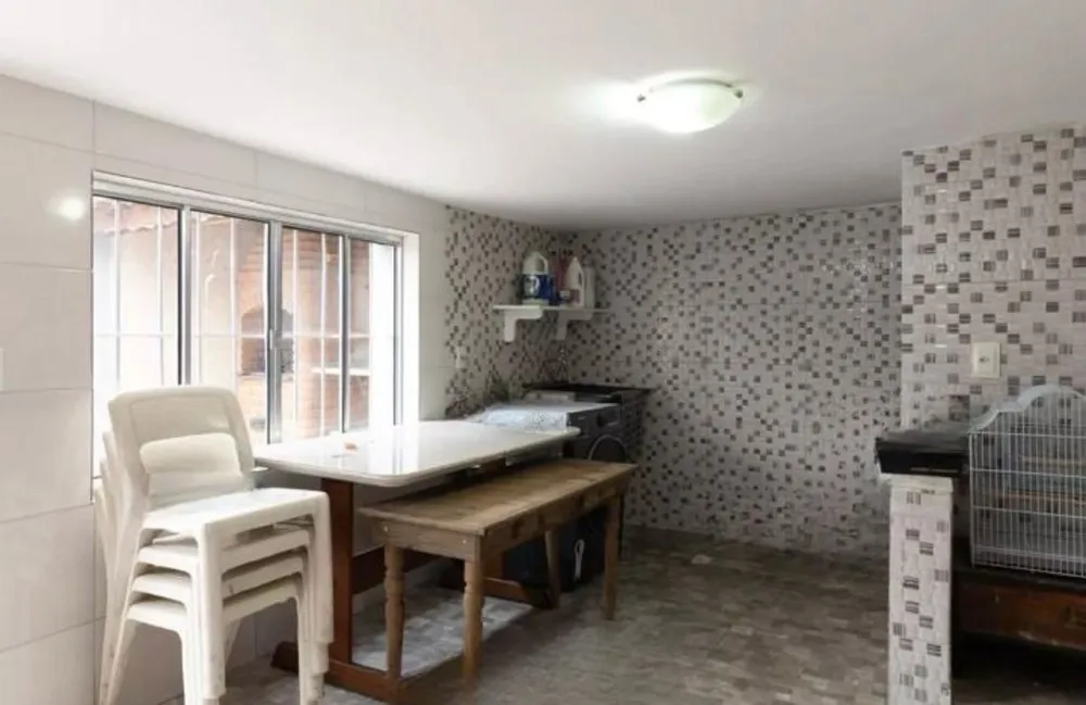 Casa, 3 quartos, 200 m² - Foto 11