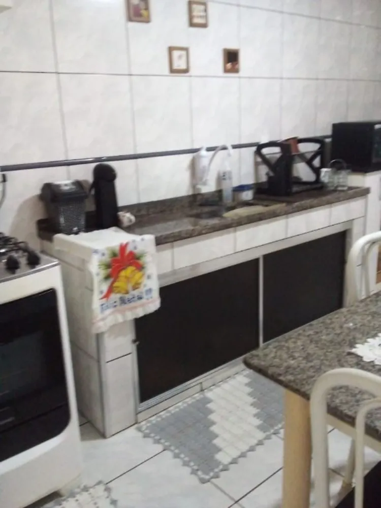 Casa, 2 quartos, 176 m² - Foto 2