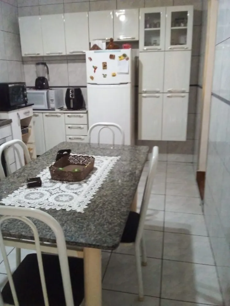 Casa, 2 quartos, 176 m² - Foto 3