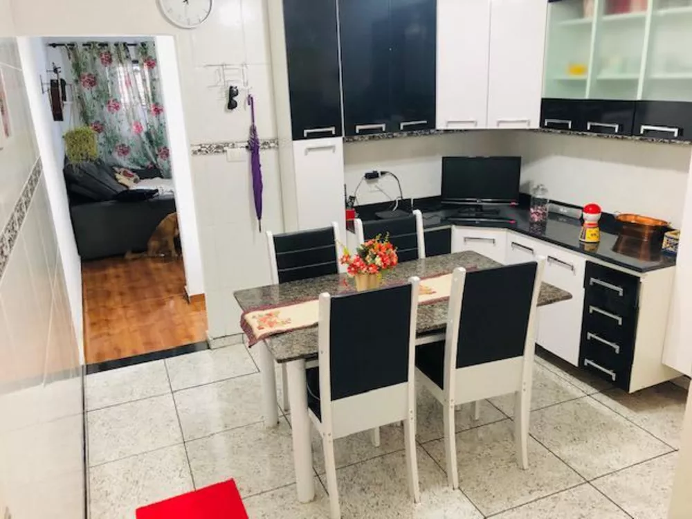 Sobrado à venda com 2 quartos, 135m² - Foto 3