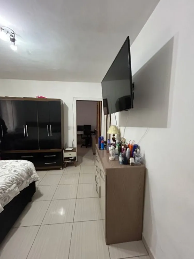 Casa, 2 quartos, 200 m² - Foto 1