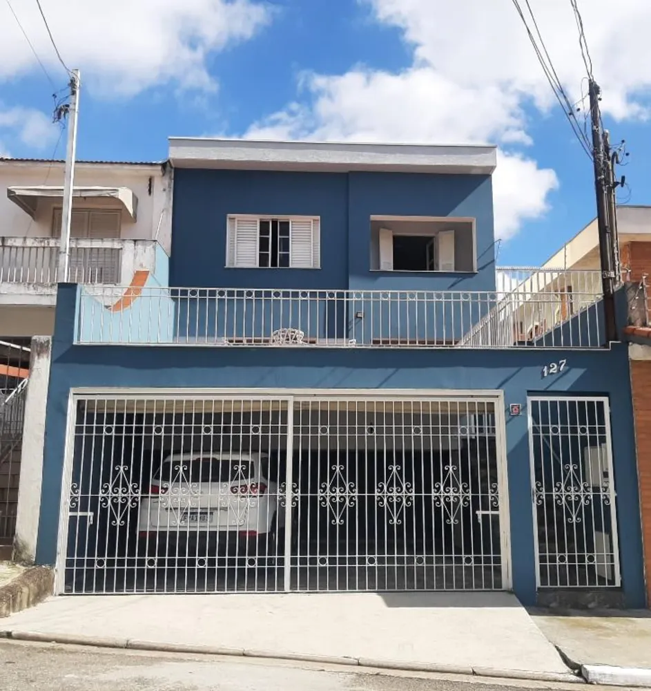 Casa, 3 quartos, 235 m² - Foto 1