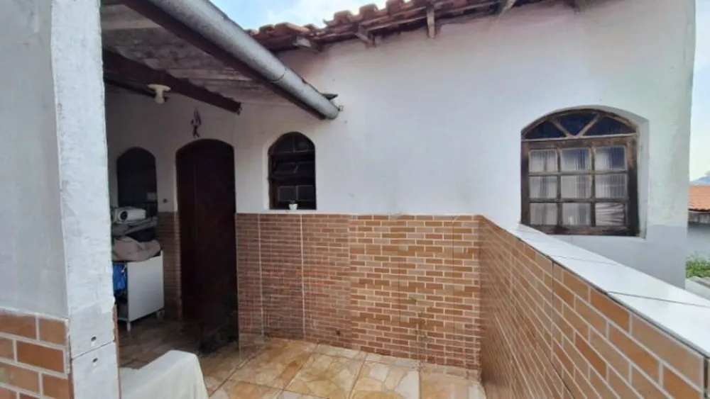 Casa, 3 quartos, 240 m² - Foto 1