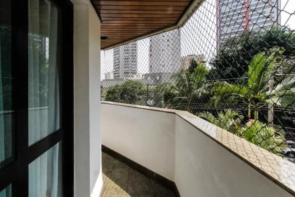 Apartamento, 3 quartos, 210 m² - Foto 2