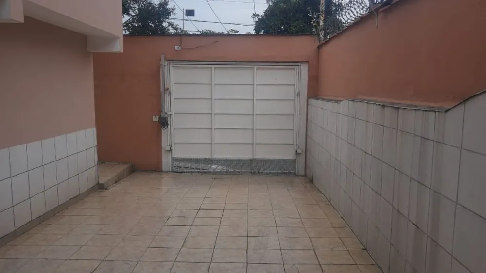 Casa, 3 quartos, 180 m² - Foto 1