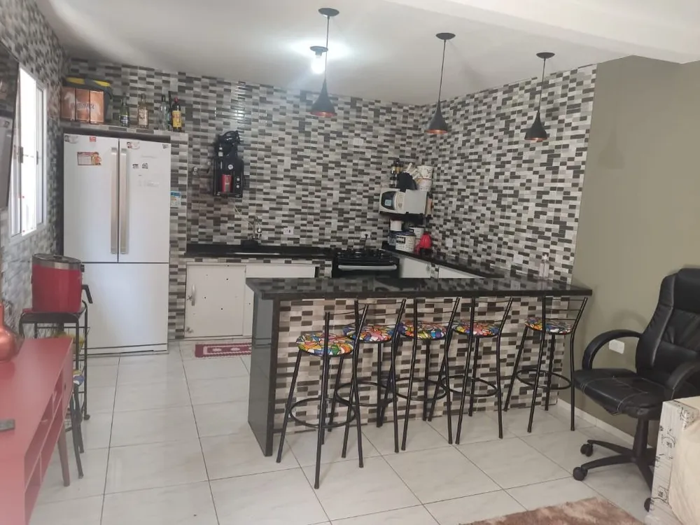 Casa, 3 quartos, 82 m² - Foto 2
