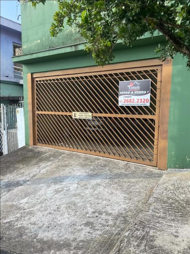 Sobrado à venda com 3 quartos, 200m² - Foto 2