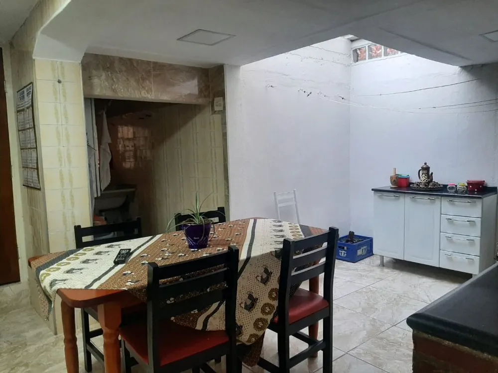 Casa, 2 quartos, 221 m² - Foto 3
