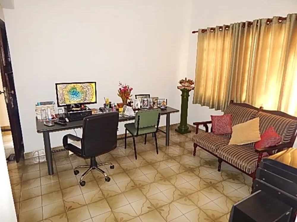 Casa, 3 quartos, 205 m² - Foto 4