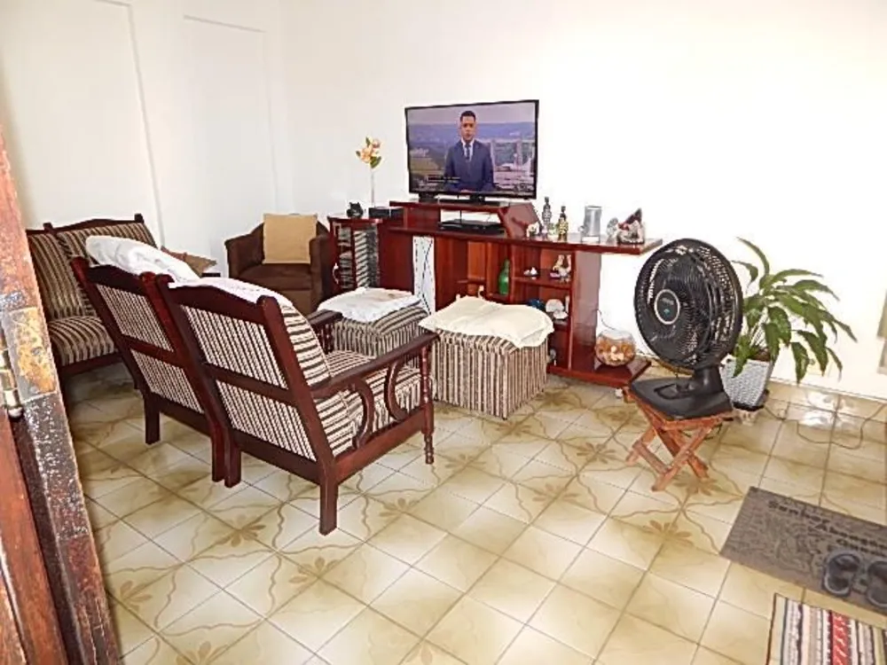Casa, 3 quartos, 205 m² - Foto 2
