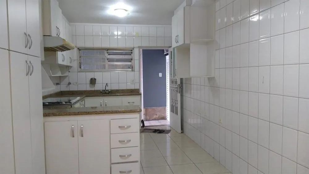 Sobrado, 3 quartos, 200 m² - Foto 6