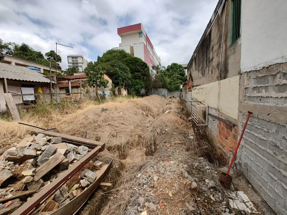 Loteamento e Condomínio, 360 m² - Foto 1