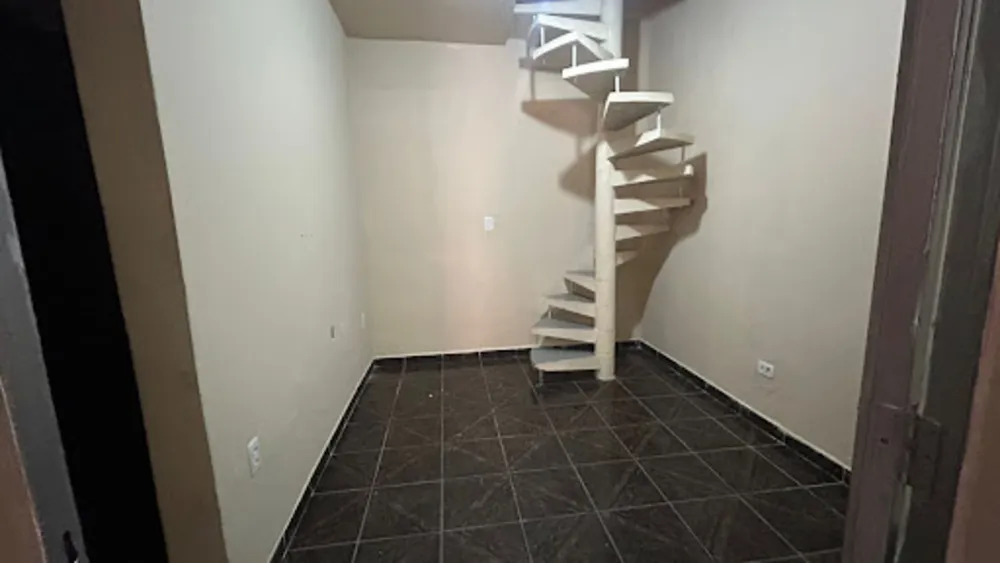 Casa, 1 quarto, 200 m² - Foto 11