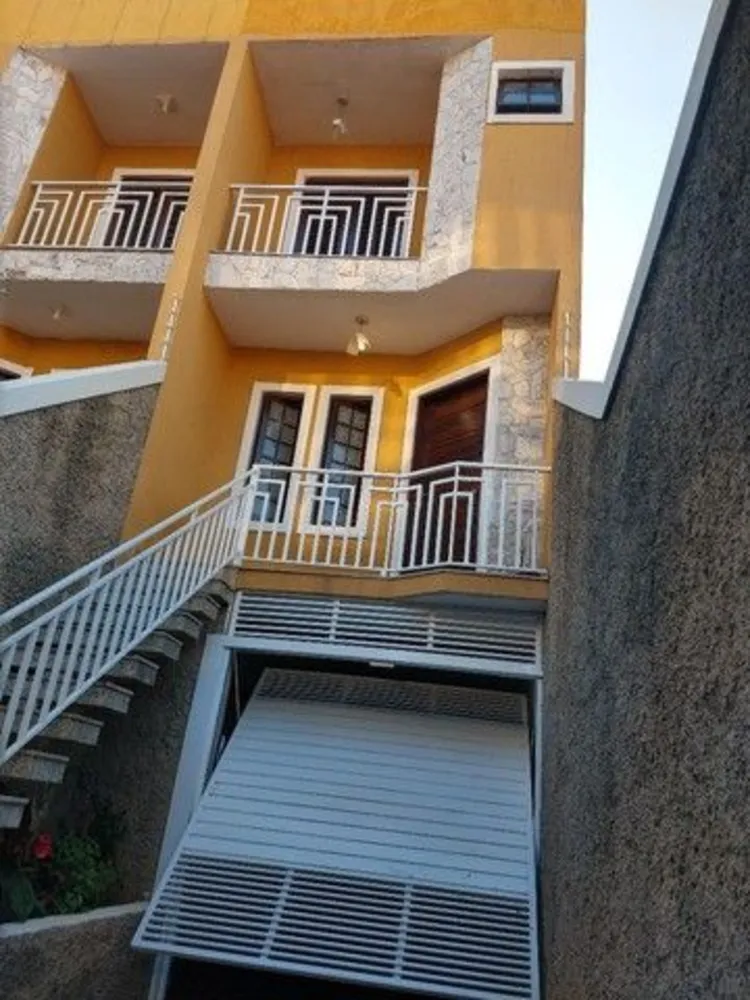 Sobrado, 3 quartos, 172 m² - Foto 2
