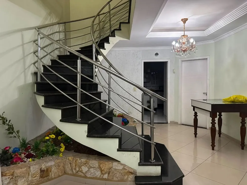 Casa, 4 quartos, 200 m² - Foto 5