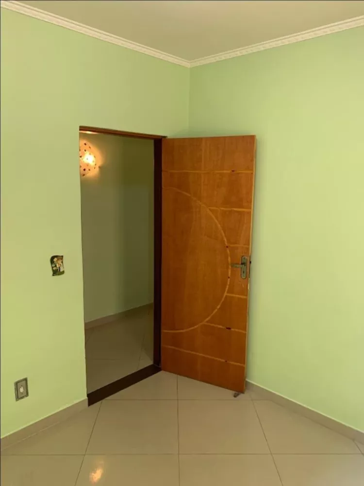 Casa à venda com 2 quartos, 120m² - Foto 17