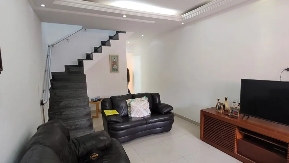 Casa, 3 quartos, 102 m² - Foto 2