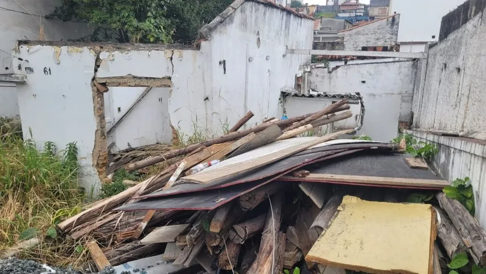 Terreno, 300 m² - Foto 2