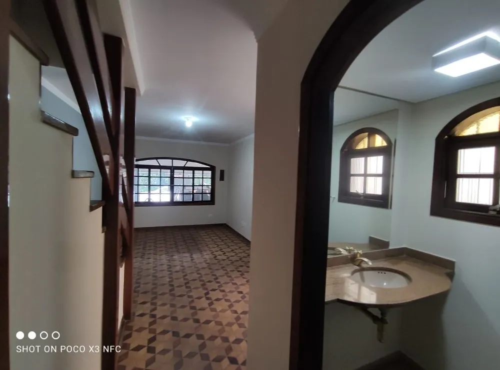 Casa, 3 quartos, 300 m² - Foto 2