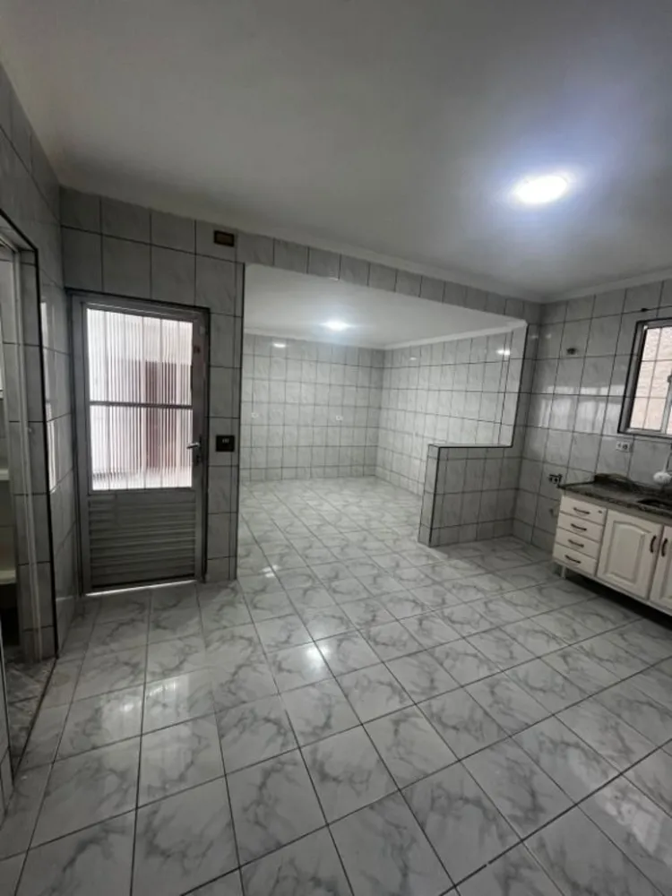 Casa, 3 quartos, 250 m² - Foto 3
