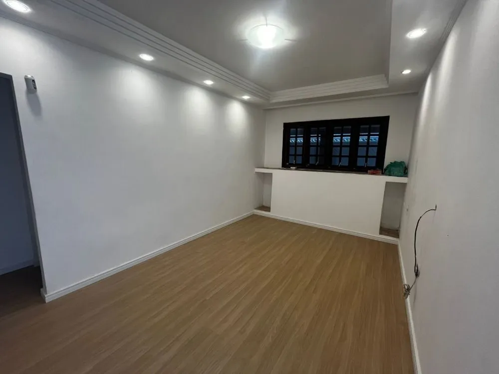 Casa, 3 quartos, 250 m² - Foto 7